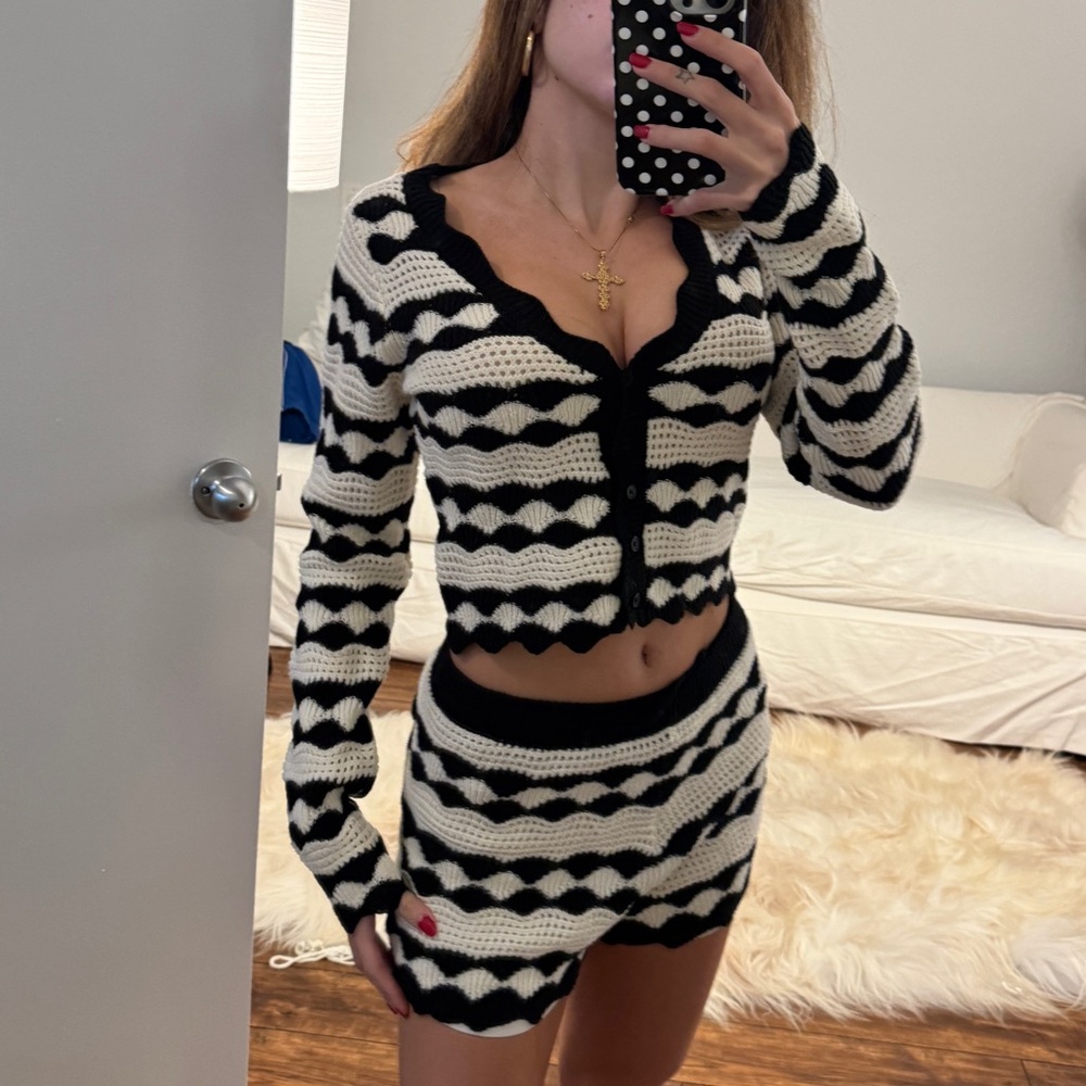 ivory cream & black striped crochet knit set - Picture 7 of 13
